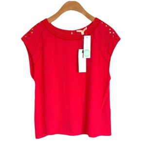 NWT COLLECTIVE CLOTHING Cindi Embroidered Top